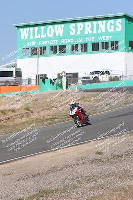 media/Apr-20-2025-AHRMA (Sun) [[393a79c373]]/Race/Group 11 early race/Turn 4b/